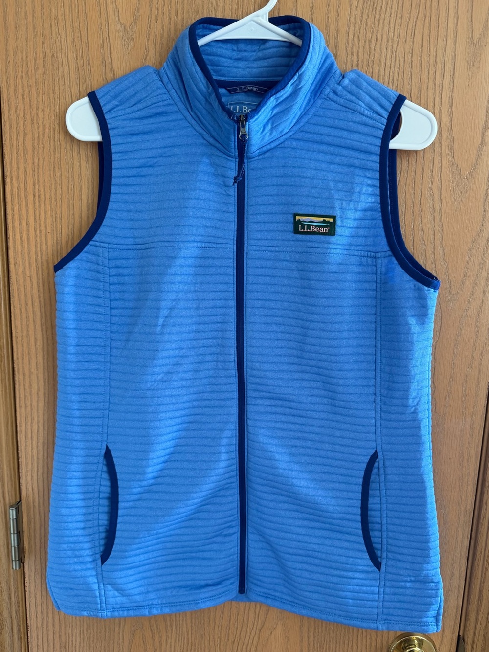 L.L. Bean Airlight Medium Blue Quilted Outdoor Vest Patch Logo Women’s Size M